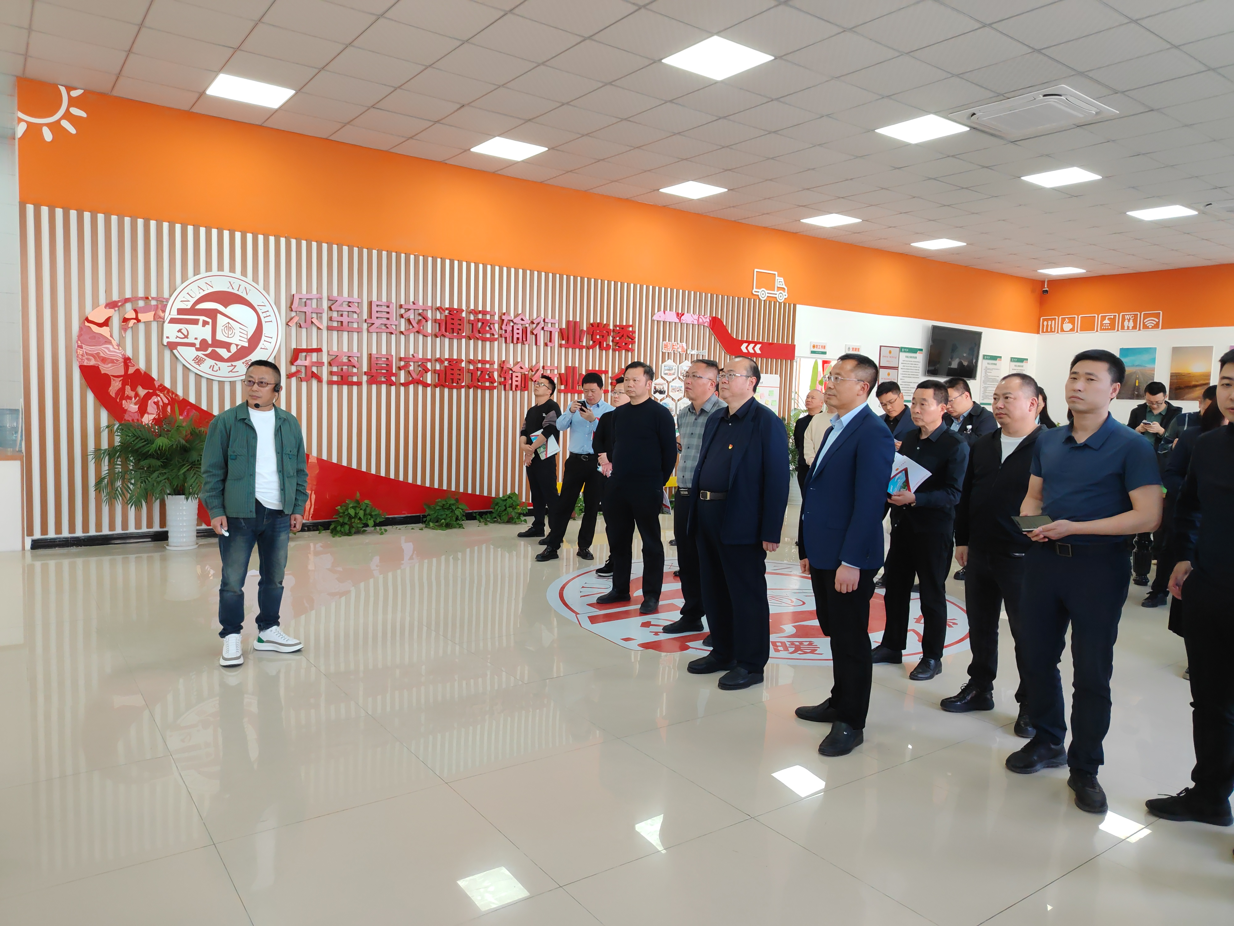 图片1 图片1